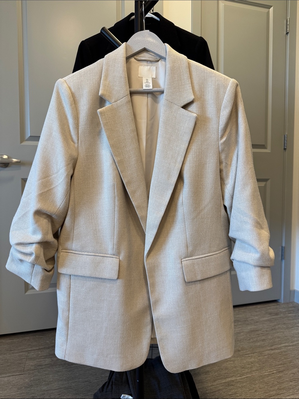 H&M Cream Textured Notch-Lapel Blazer